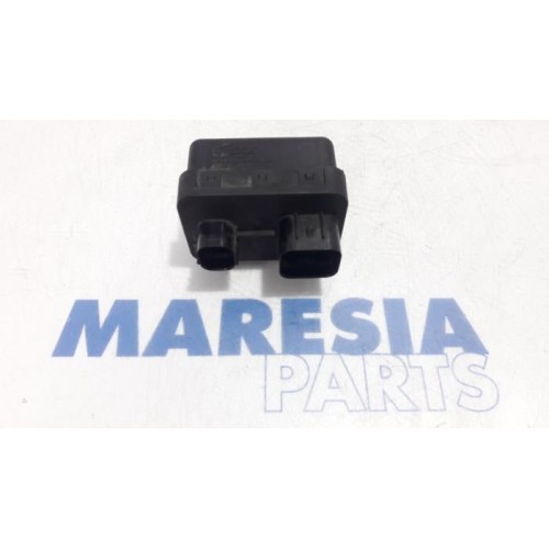 Fiat - Punto Evo - Glow plug relay