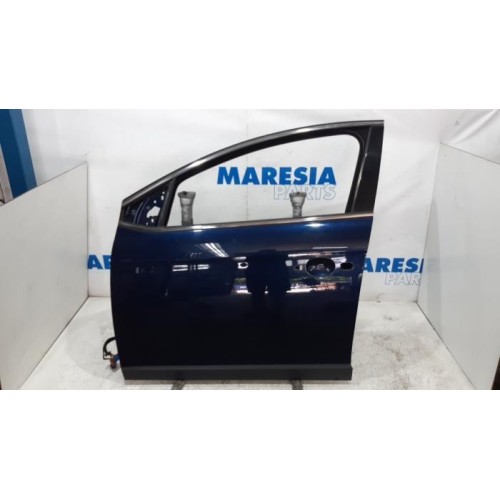 Lancia - Delta - Tür 4-türig links vorne