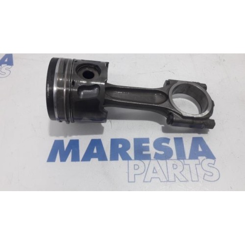 Fiat - Scudo - Piston