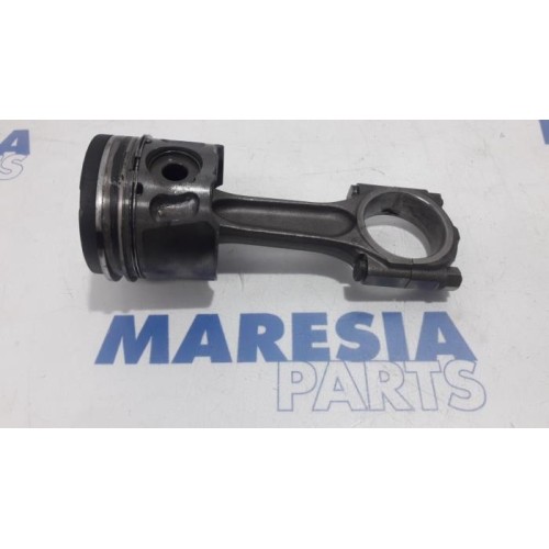 Fiat - Scudo - Piston