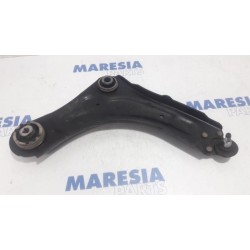 Renault - Scenic - Front lower wishbone, right