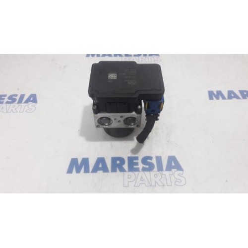 Renault - Scenic - ABS Pomp