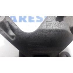 Renault - Scenic - Engine mount
