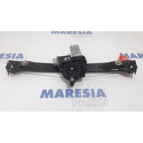 Lancia - Delta - Fenstermechanik 4-türig links vorne