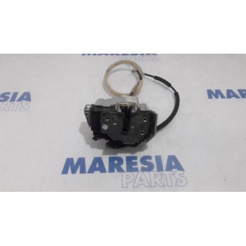 Lancia - Delta - Front door lock mechanism 4-door, right