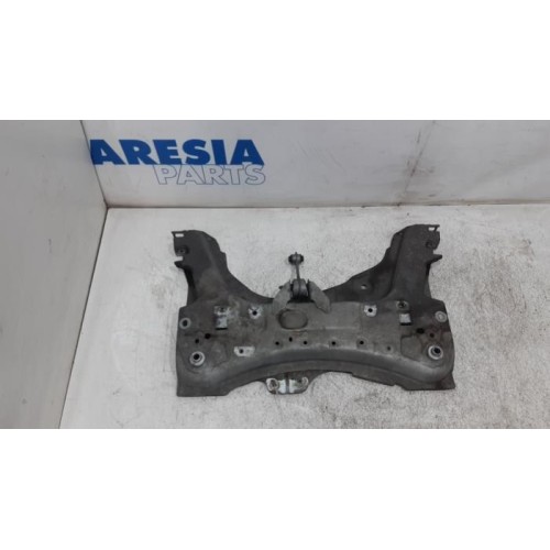 Renault - Clio - Subframe
