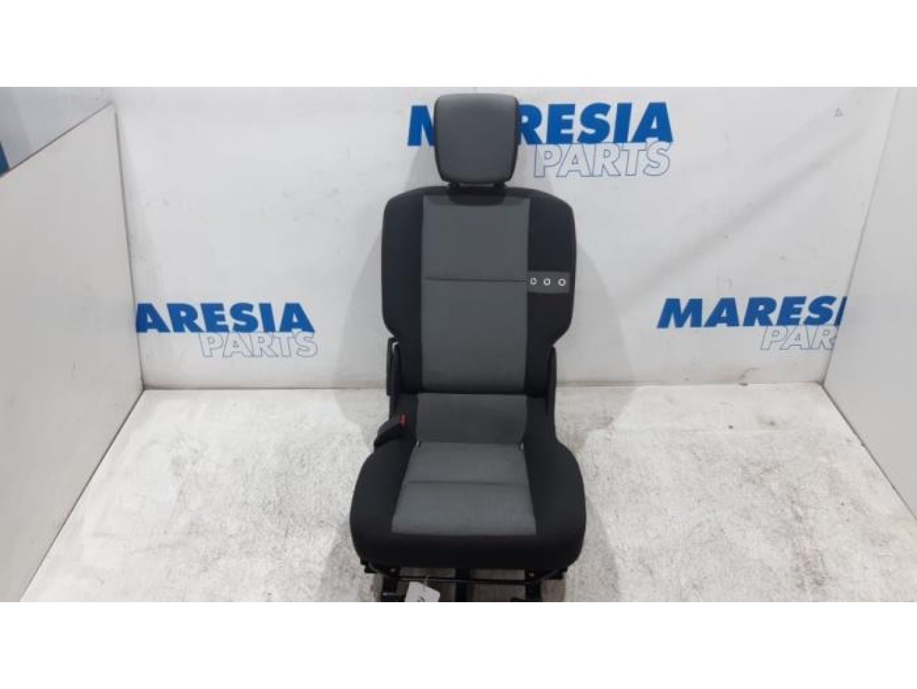 Renault - Scenic - Stoel achter