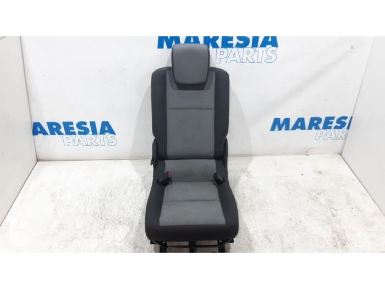 Renault - Scenic - Stoel achter