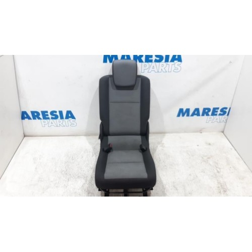 Renault - Scenic - Rear seat