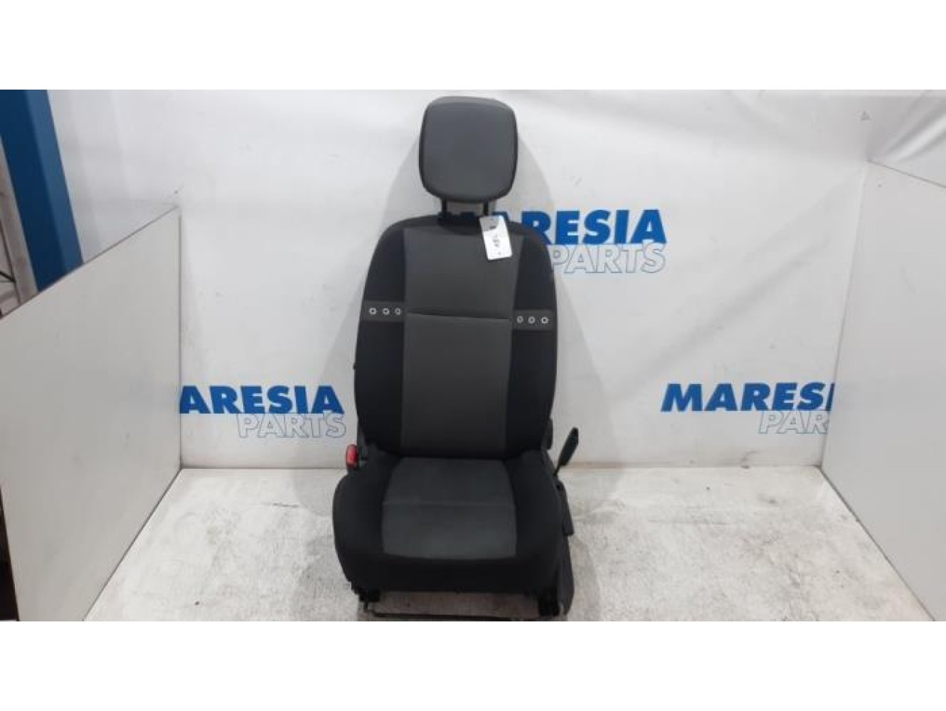 Renault - Scenic - Stoel links