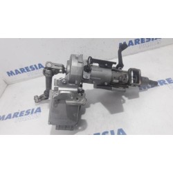 Renault - Clio - Steering column housing
