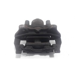 Renault - Clio - Front brake calliper, left