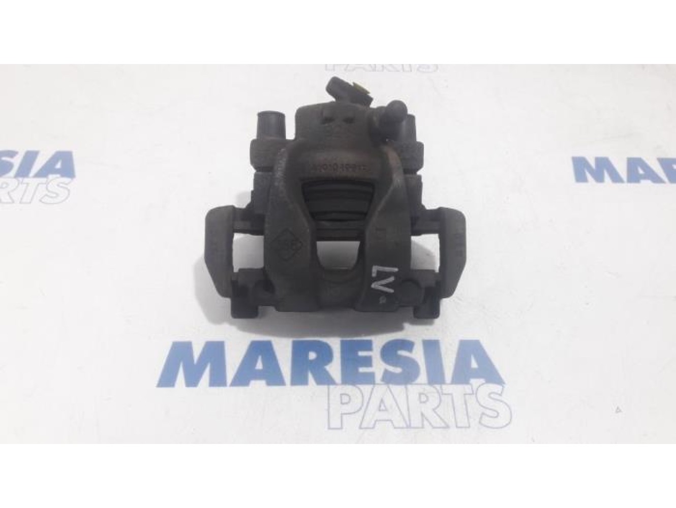 Renault - Clio - Front brake calliper, left