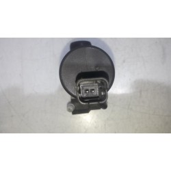 Renault - Clio - Windscreen washer pump