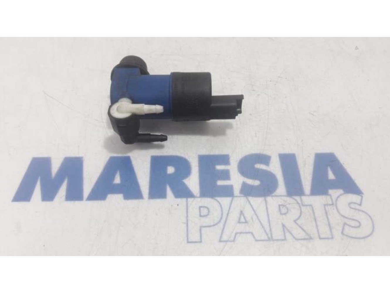 Renault - Clio - Windscreen washer pump