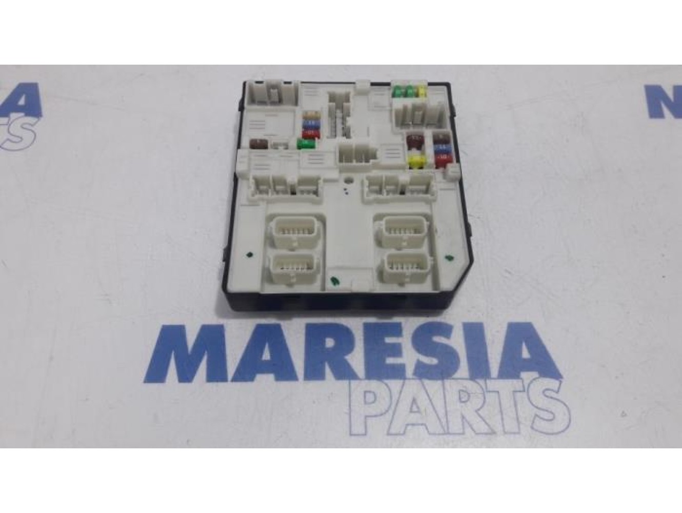 Renault - Scenic - Fuse box
