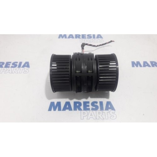 Renault - Scenic - Heating and ventilation fan motor