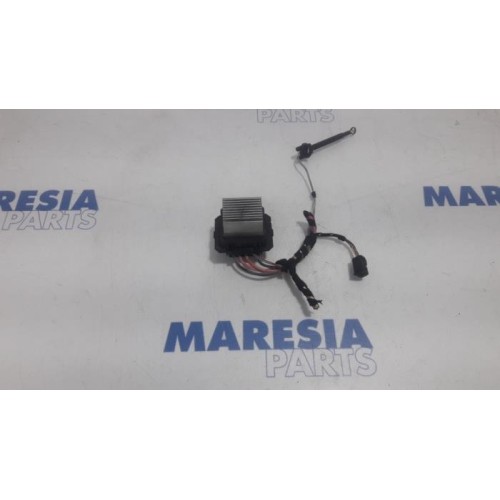 Renault - Scenic - Heater resistor