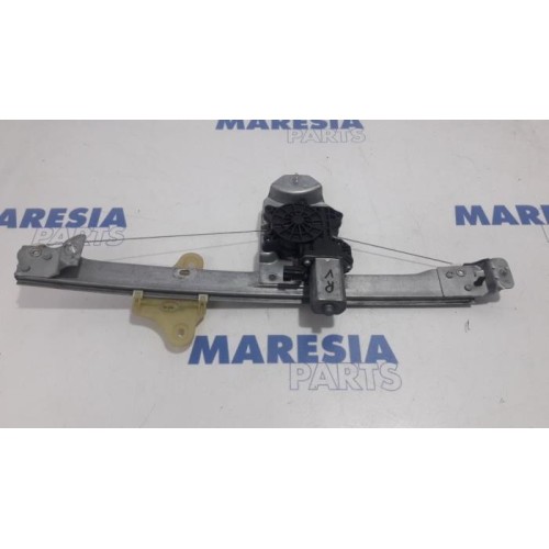 Renault - Clio - Window mechanism 4-door, front right