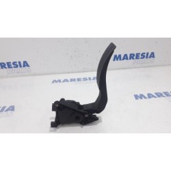 Renault - Clio - Throttle pedal position sensor