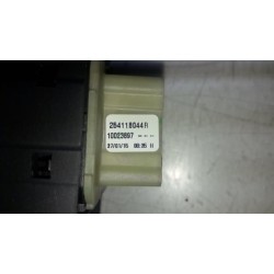 Renault - Clio - Multi-functional window switch