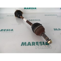 Renault - Trafic - Aandrijfas links-voor