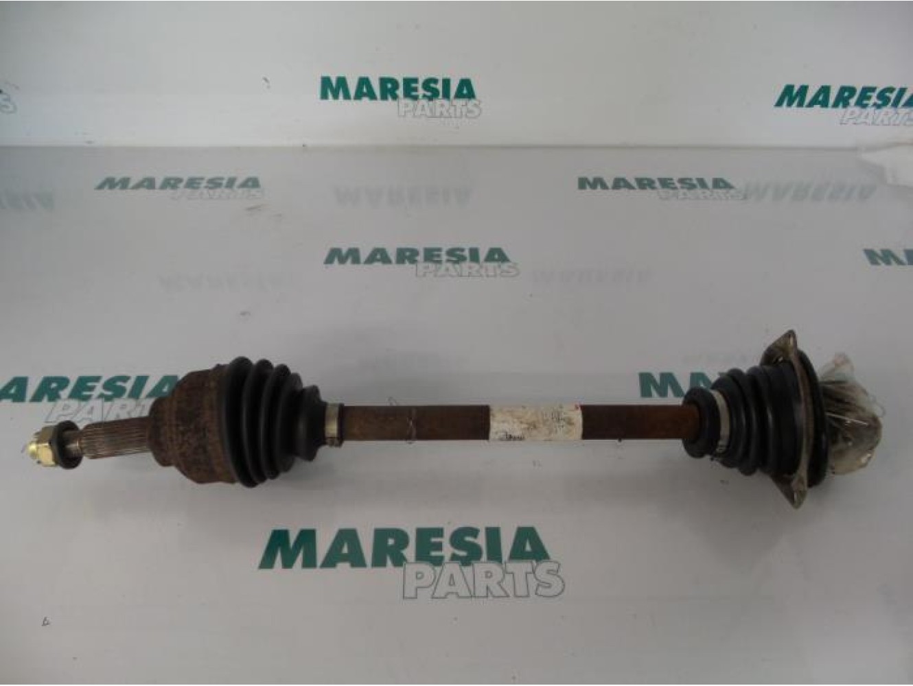Renault - Trafic - Aandrijfas links-voor