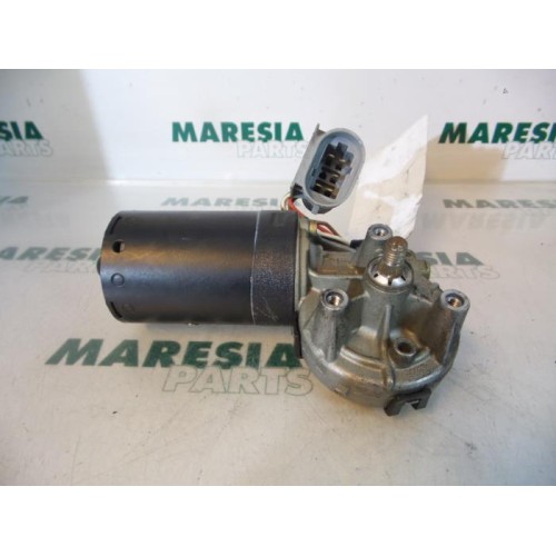 Renault - Megane Scenic - Front wiper motor