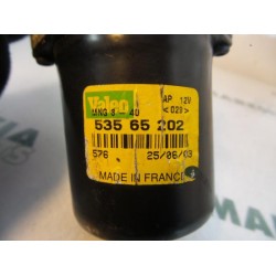 Renault - Megane Scenic - Front wiper motor