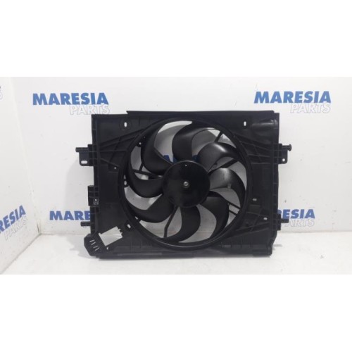 Renault - Clio - Fan motor