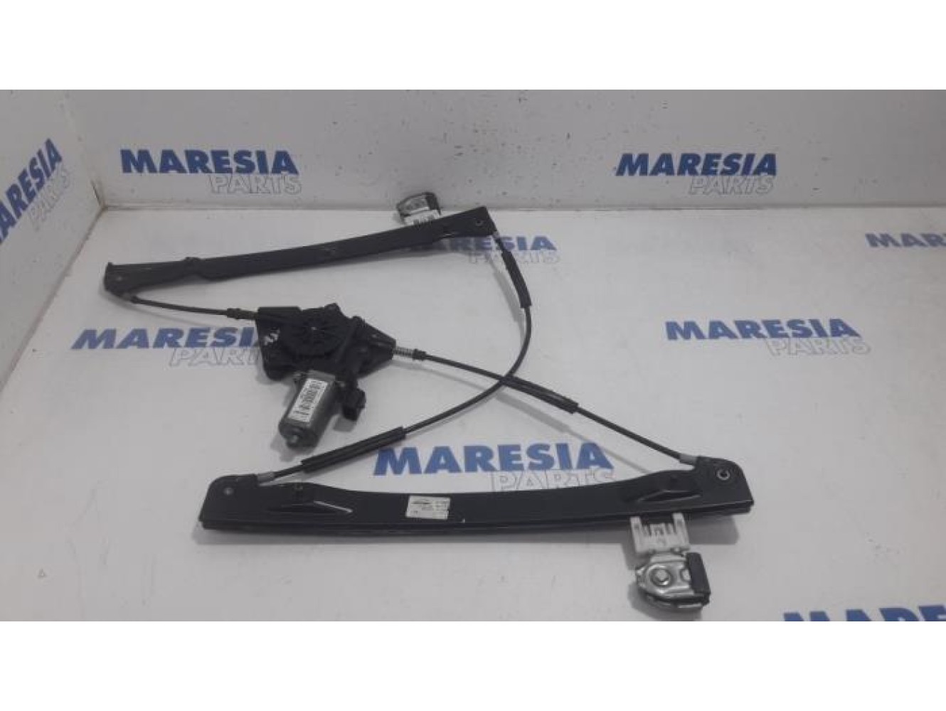 Alfa Romeo - 159 - Window mechanism 4-door, front right