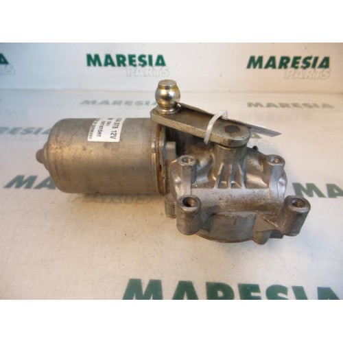 Fiat - Punto - Front wiper motor