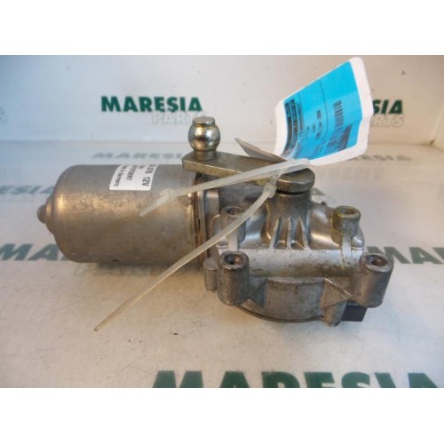 Fiat - Punto - Front wiper motor