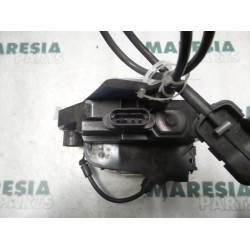 Renault - Megane - Front door lock mechanism 4-door, right