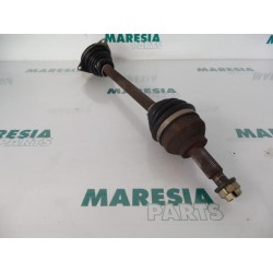 Renault - Trafic - Aandrijfas links-voor