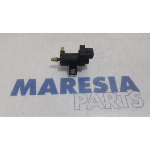 Opel - Vivaro - Vacuum valve