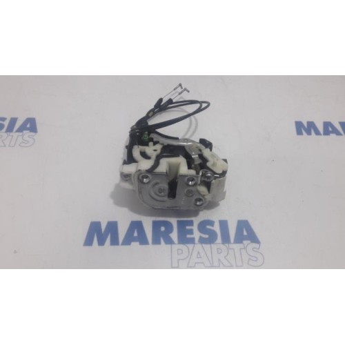 Citroen - C-Crosser - Rear door lock mechanism 4-door, left