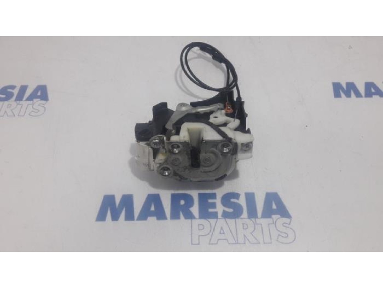 Citroen - C-Crosser - Front door lock mechanism 4-door, right