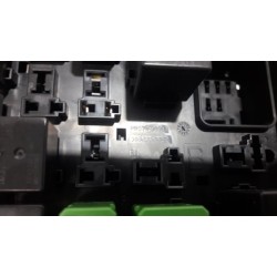 Citroen - C-Crosser - Fuse box