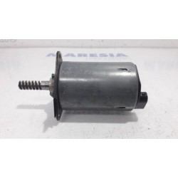 Peugeot - 5008 - Camshaft adjuster