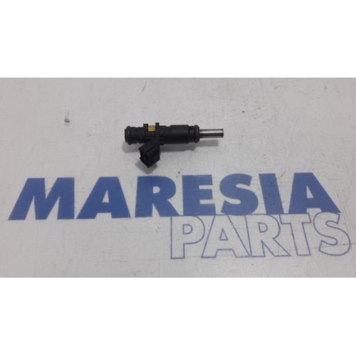 Peugeot - 5008 - Injector (petrol injection)