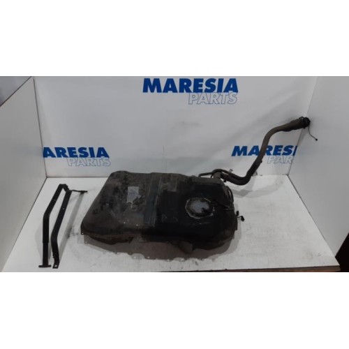 Citroen - C-Crosser - Tank