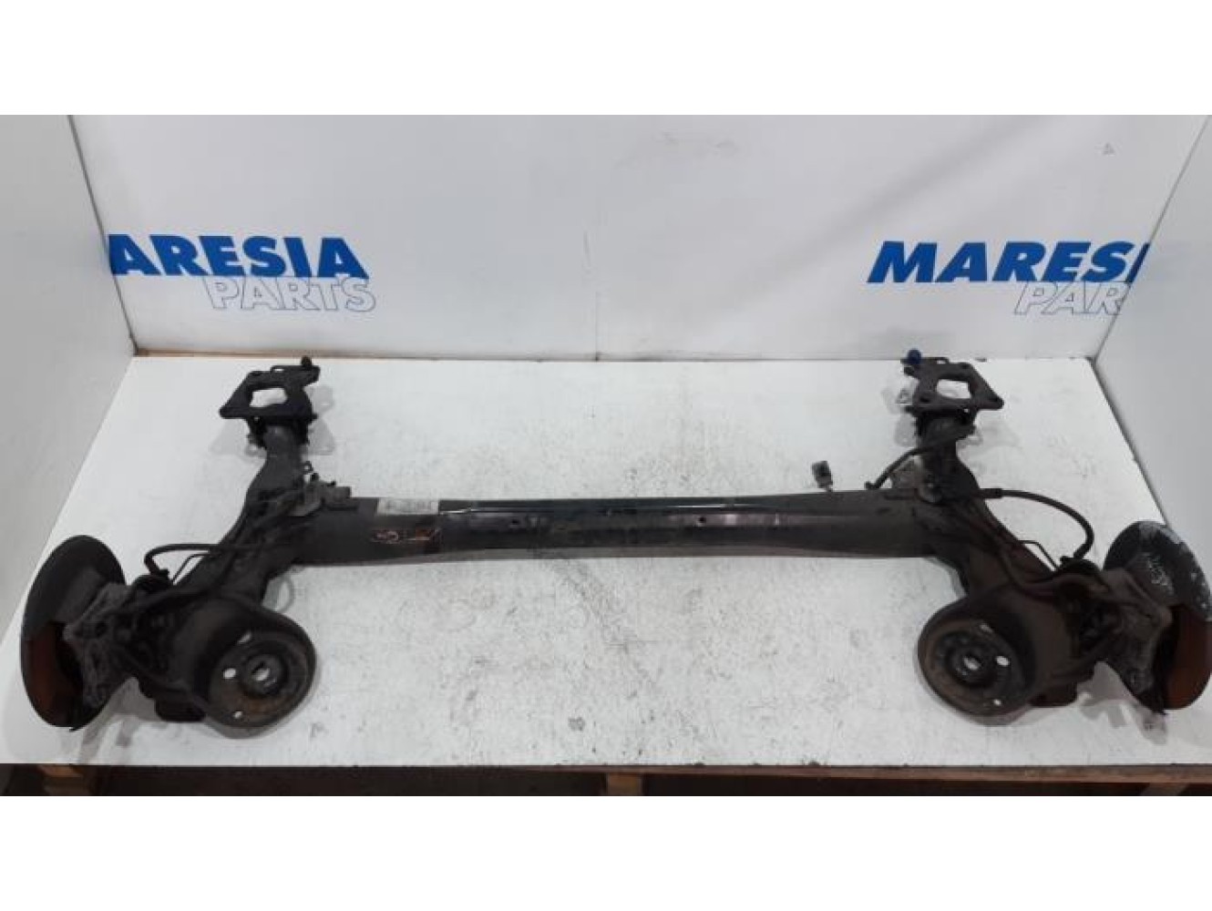 Peugeot - Partner - Rear-wheel drive axle