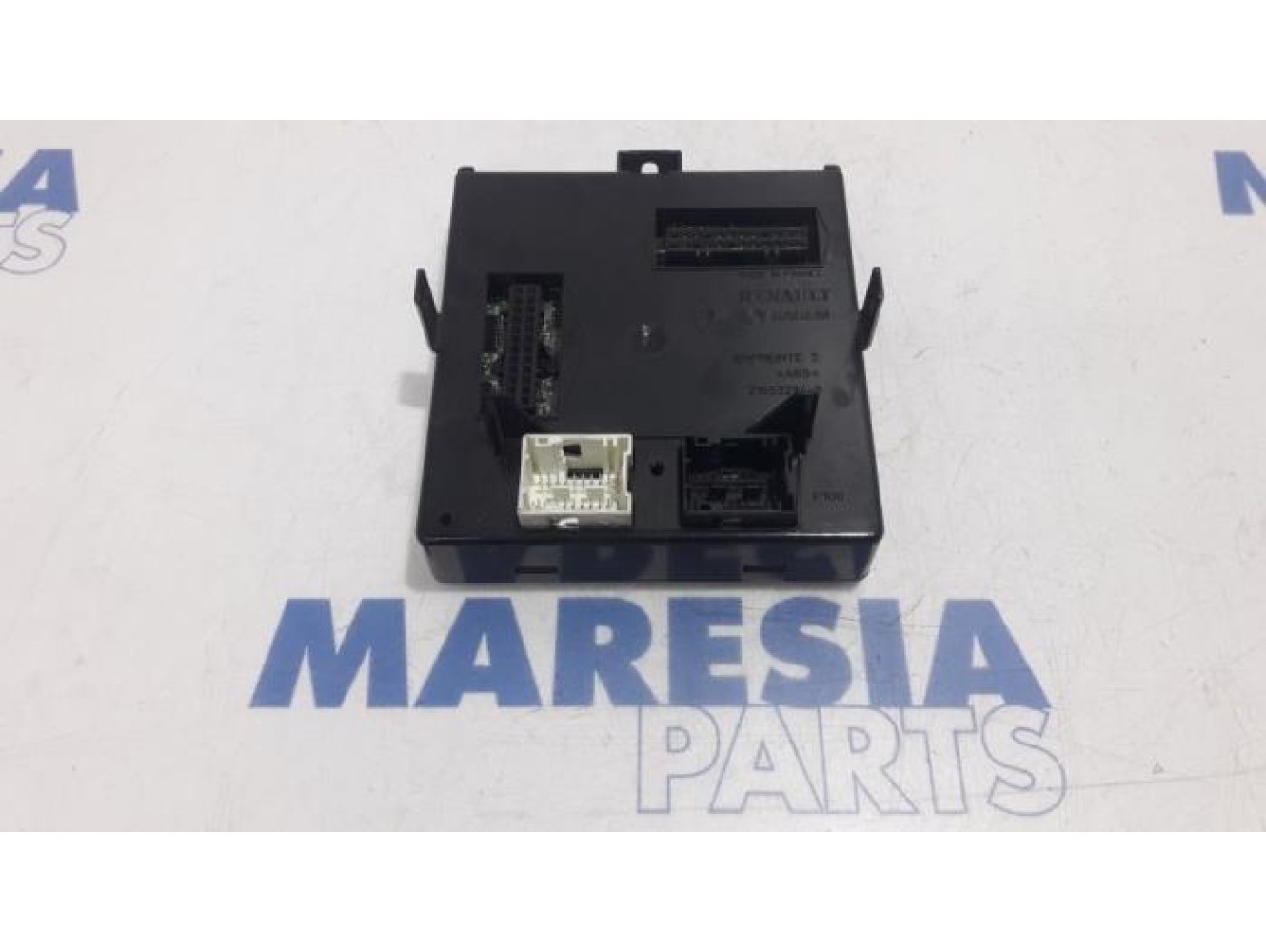 Renault - Laguna - Fuse box