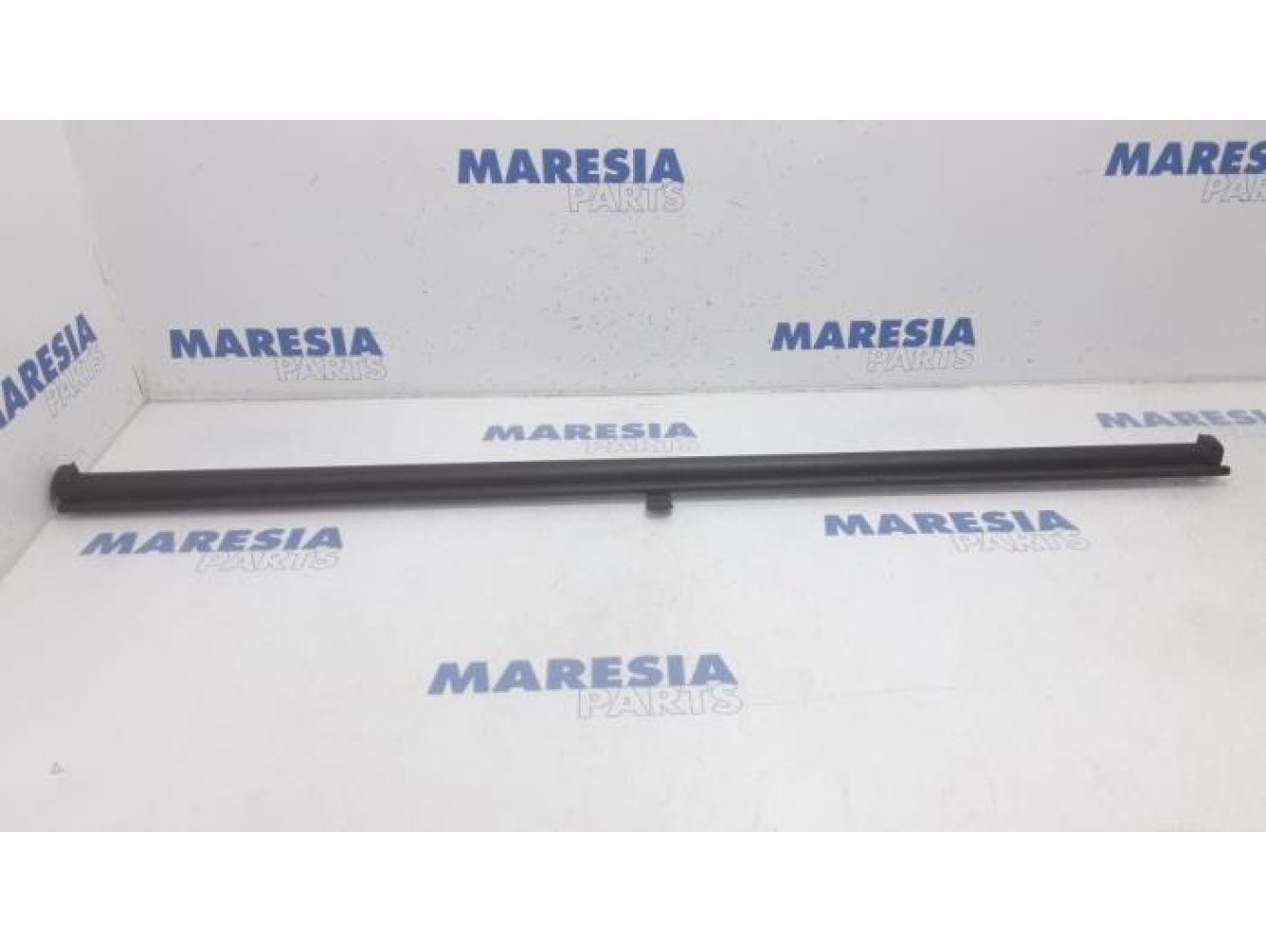 Peugeot - 206 - Parcel shelf