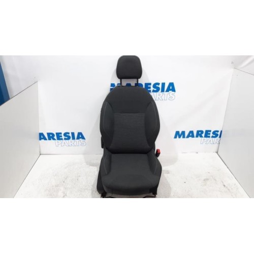 Citroen - C3 - Seat, right