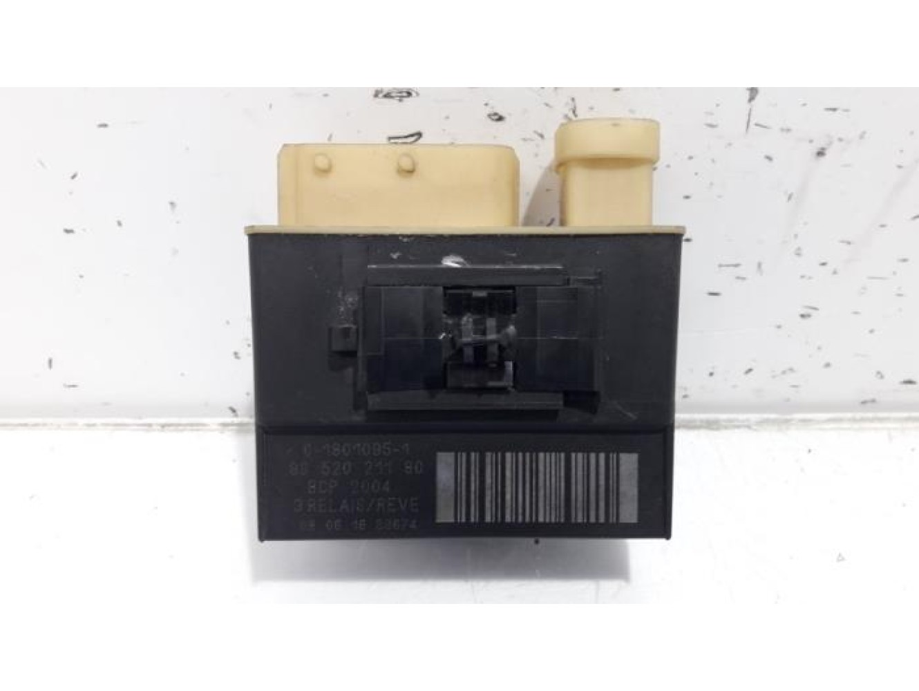 Peugeot - Partner - Glow plug relay