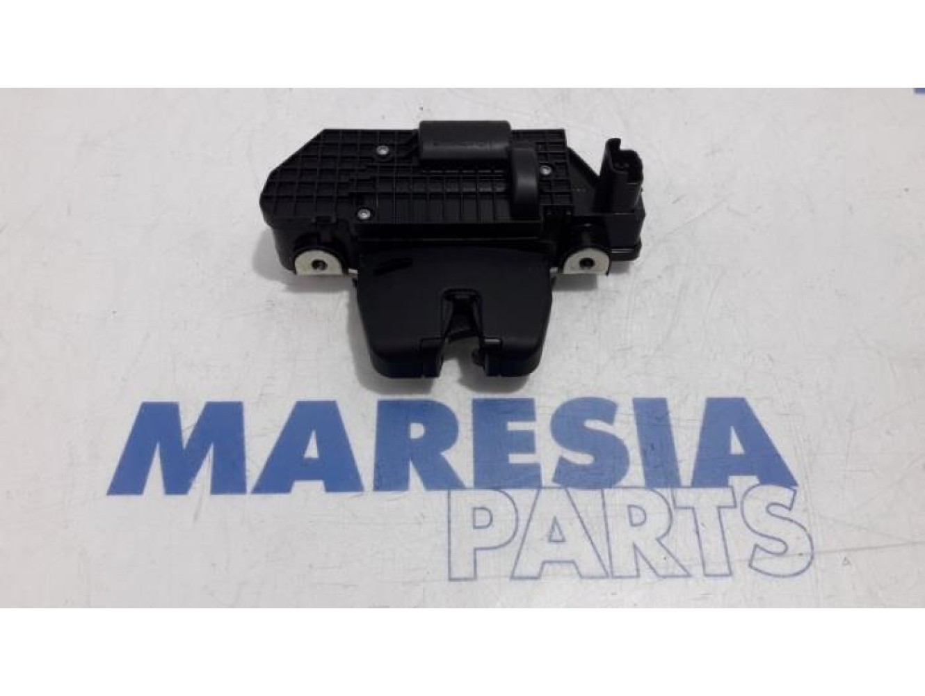 Citroen - C3 - Tailgate lock mechanism
