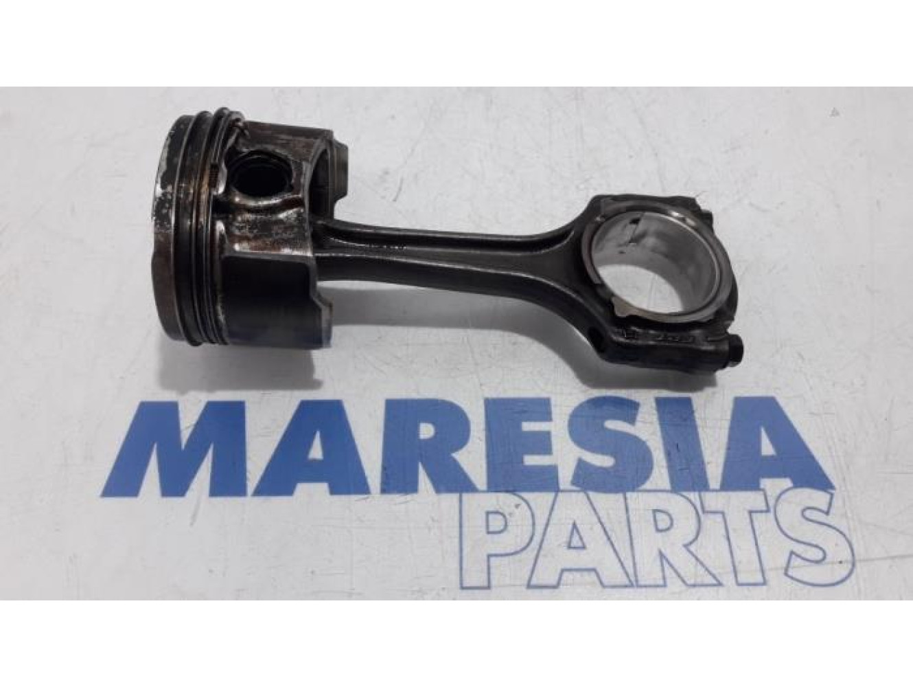 Fiat - Punto - Piston