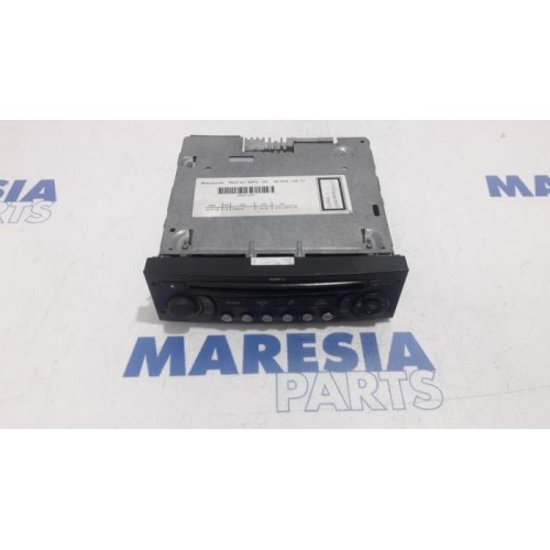 Peugeot - Partner - Radio CD Speler